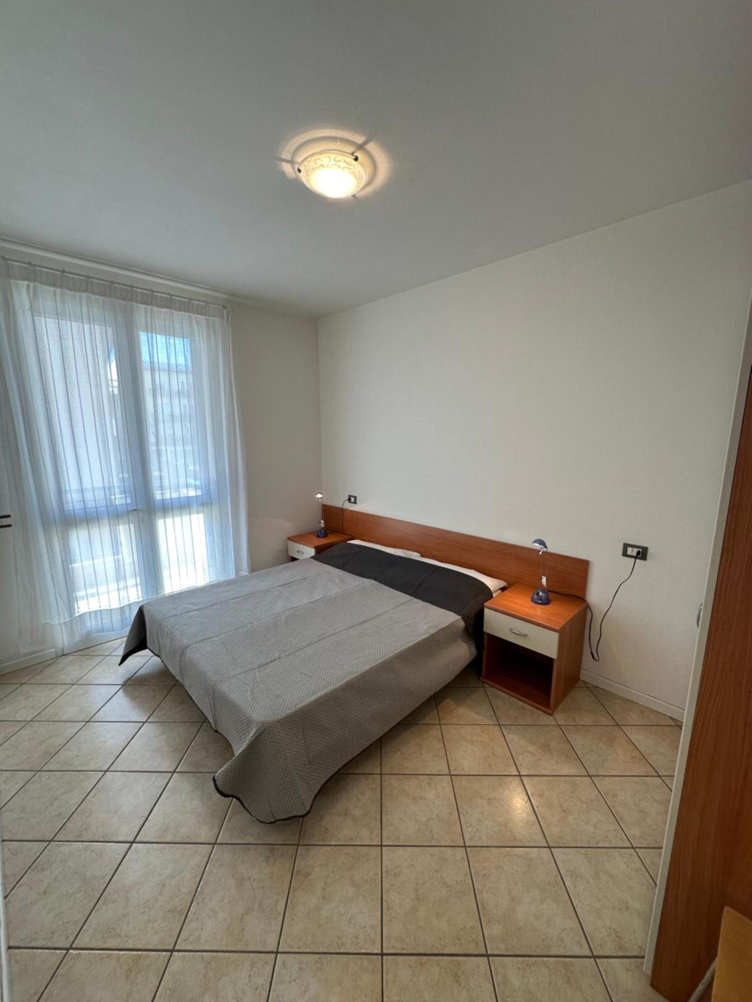 Residence Stefania - Agenzia Cocal Каорле Екстериор снимка