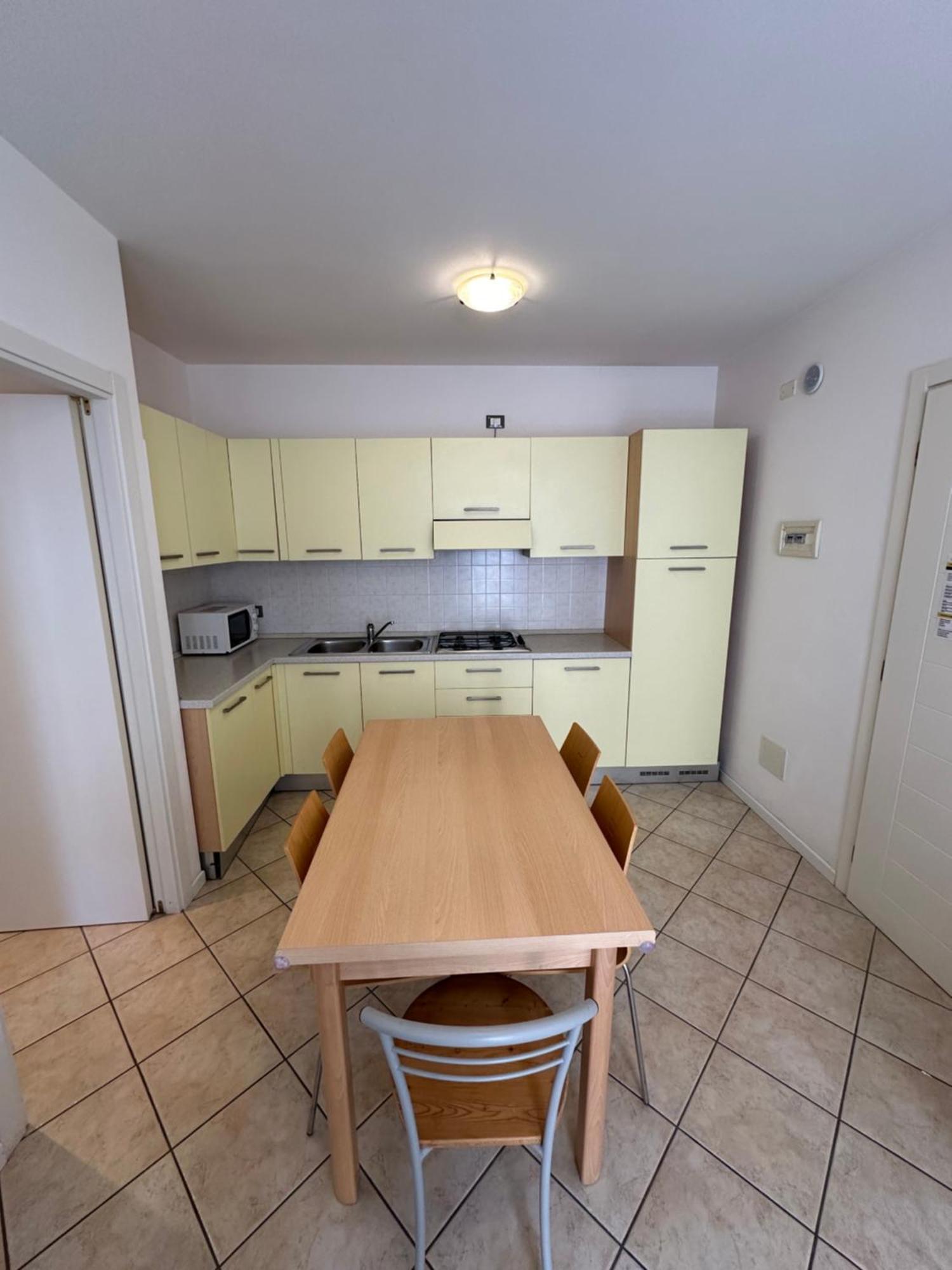 Residence Stefania - Agenzia Cocal Каорле Екстериор снимка